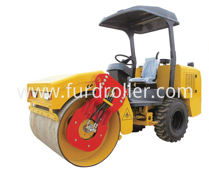 Rubber Tyre Road Roller